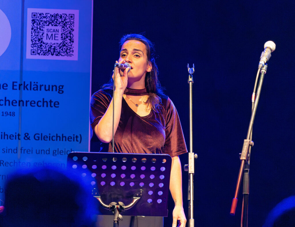 Ebla-Studio-Designagentur-Akademie-Werbeagentur-Beratung-Professionalität-Experten-Positionierung-Kommunikation-3D-Design-Kreativität-Philosophie-Murad-Ghanaimy