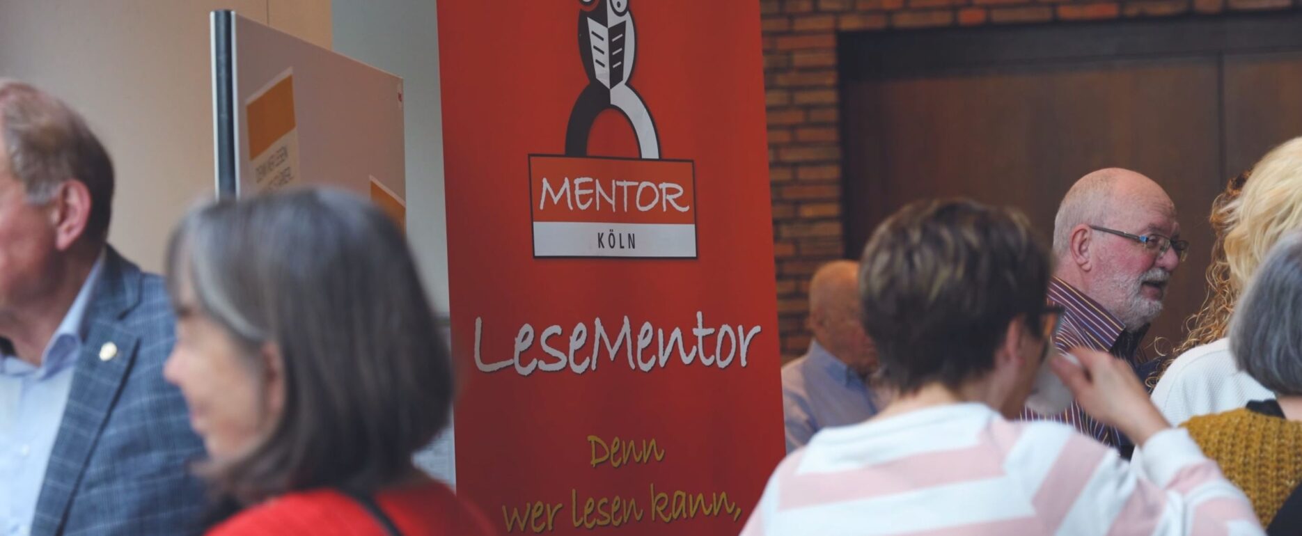 Ebla-Studio-Designagentur-Akademie-Werbeagentur-Beratung-Professionalität-Experten-Positionierung-Kommunikation-3D-Design-Kreativität-Philosophie-Murad-Ghanaimy