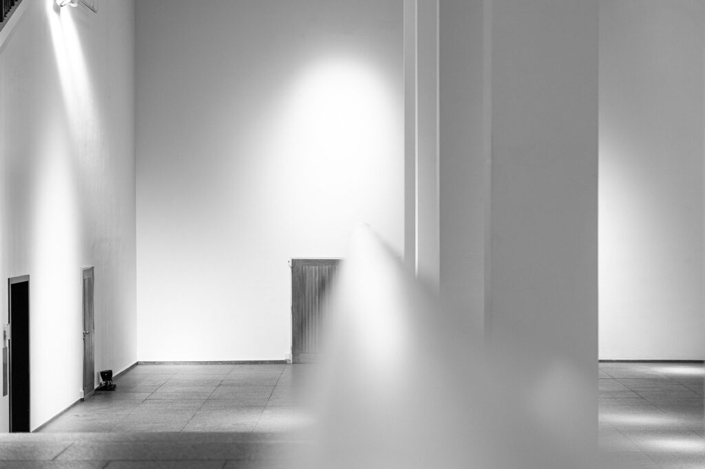 Ebla-Studio-Designagentur-Akademie-Werbeagentur-Beratung-Professionalität-Experten-Positionierung-Kommunikation-3D-Design-Kreativität-Philosophie-Murad-Ghanaimy